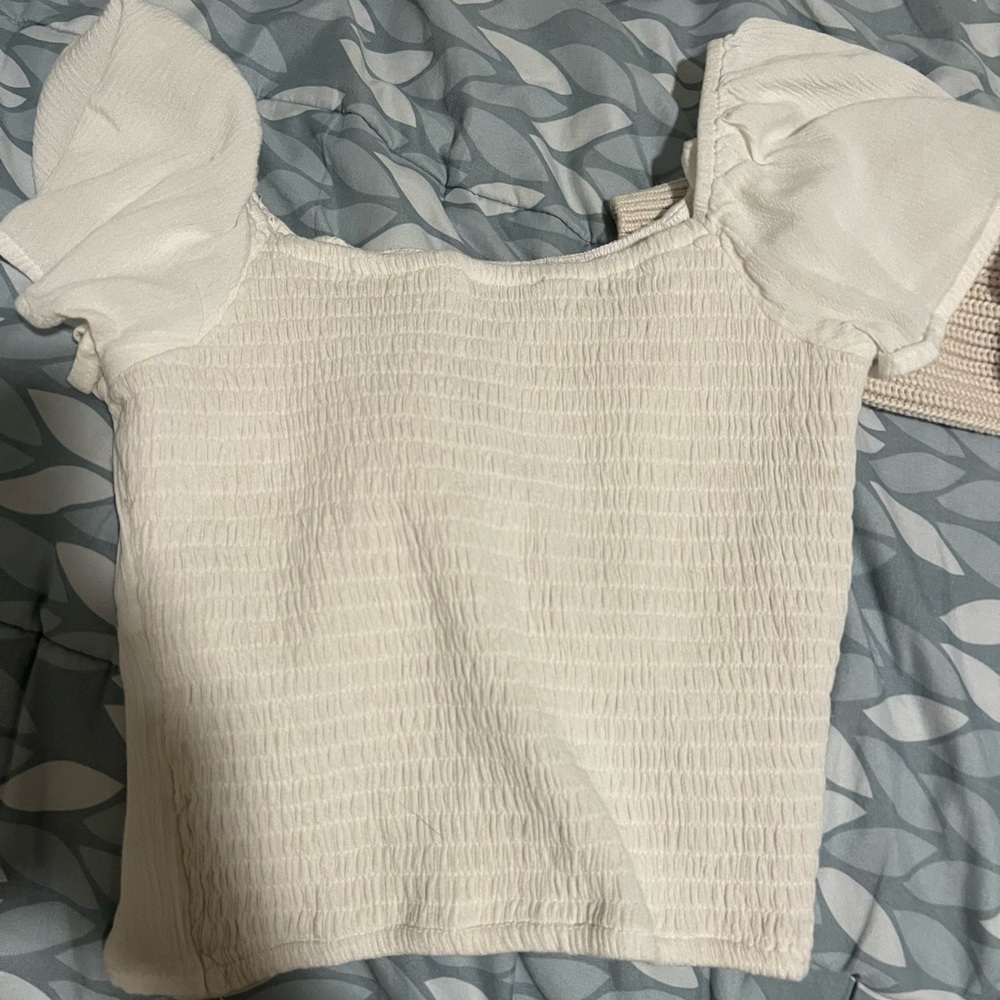 Hollister Ruffley Short-Sleeve Tee - Picture 2 of 3